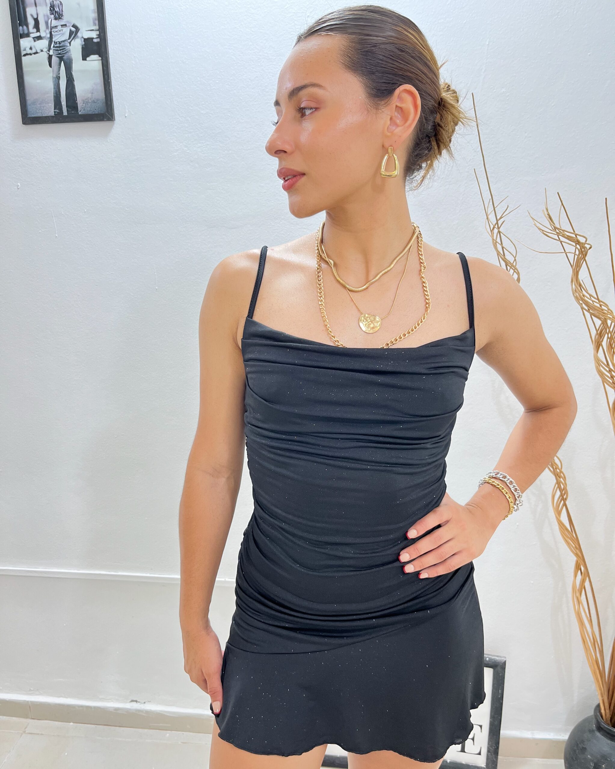 vestido mora (tendencia)